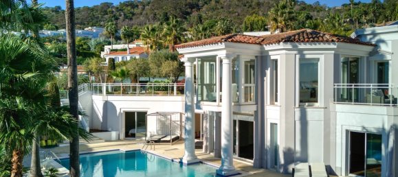 6 bedrooms Commercial property in Vallauris, France No. 38192 4