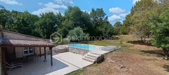 5 bedrooms House in Gironde, France No. 278783 16