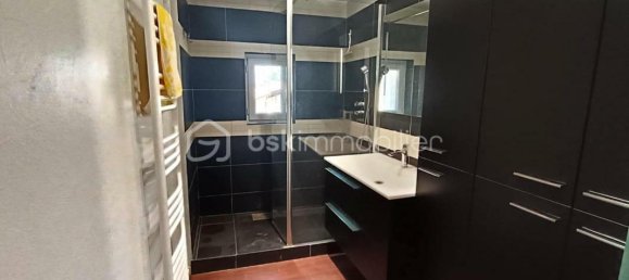 5 bedrooms House in Gironde, France No. 278783 8