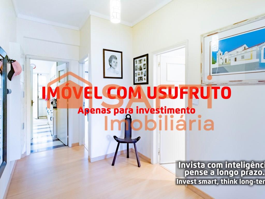 3 bedrooms Building in Lisbon, Portugal No. 335871