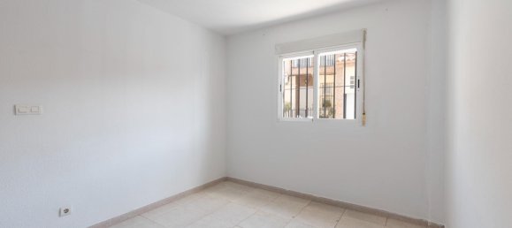 135m² Commercial property in Maracena, Spain No. 168923 21