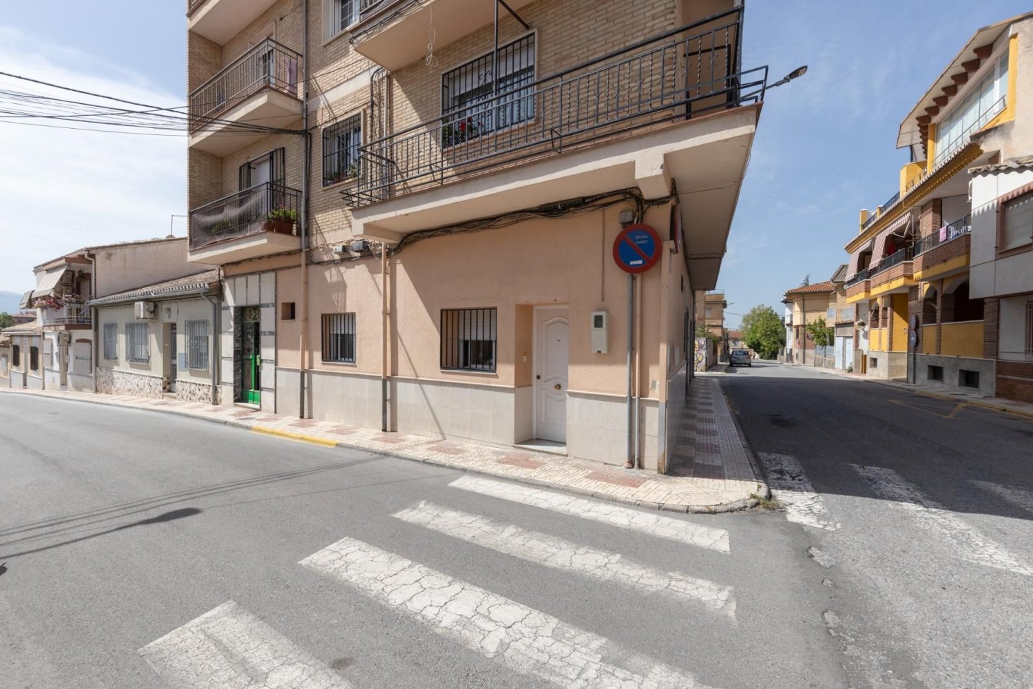 135m² Commercial property in Maracena, Spain No. 168923