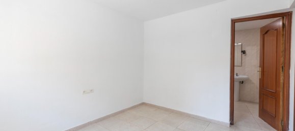 135m² Commercial property in Maracena, Spain No. 168923 22