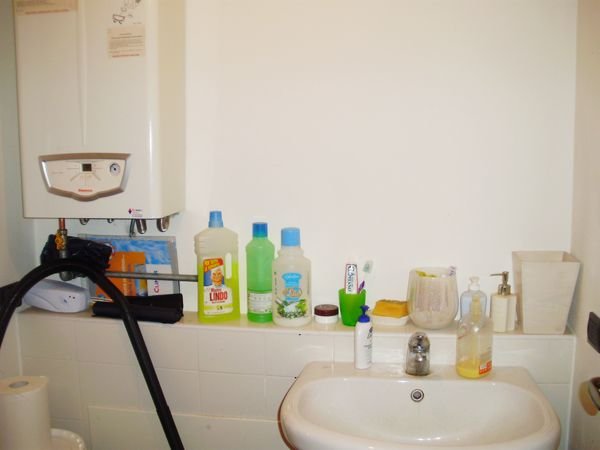 115m² Office in Montichiari, Italy No. 86028