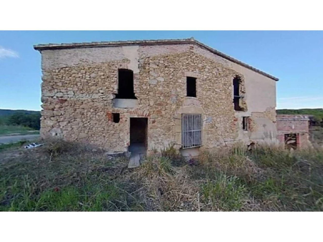  قطعة أرض في Castell-Platja d'Aro, Spain 461متر مربع رقم 158769