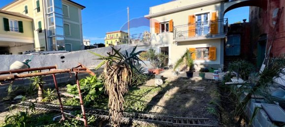 4غرفة منزل في Lavagna, Italy رقم 5667 7