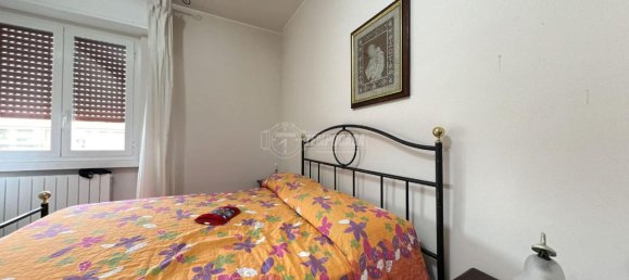 3 rooms Apartment in Cologno Monzese, Italy No. 66078 6