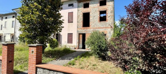 Дом с 5 комнатами в Капаннори, Италия № 37825 21