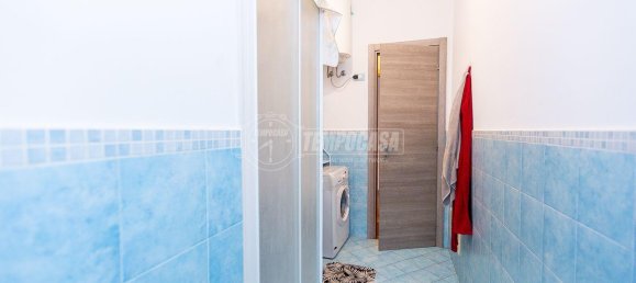 3 rooms Apartment in Brescia, Italy No. 234080 22