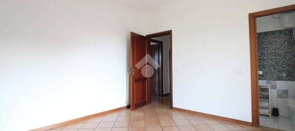 2 chambres Appartement à Pomezia, Italy No. 81621 5
