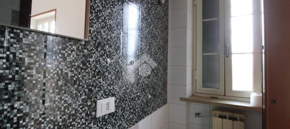 2 chambres Appartement à Pomezia, Italy No. 81621 34