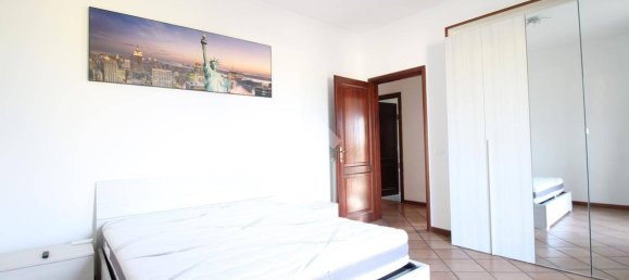 2 chambres Appartement à Pomezia, Italy No. 81621 31