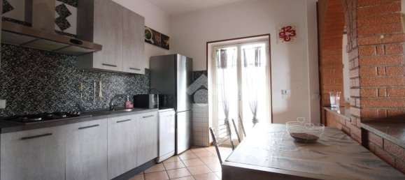 2 chambres Appartement à Pomezia, Italy No. 81621 24