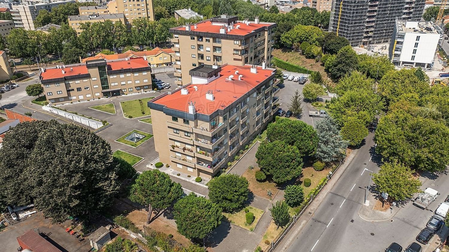 3 Schlafzimmer Wohnung in Senhora da Hora, Portugal, Nr. 235316