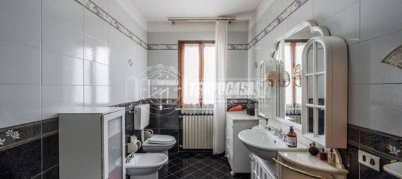 3 bedrooms Villa in Poggio Renatico, Italy No. 295244 39