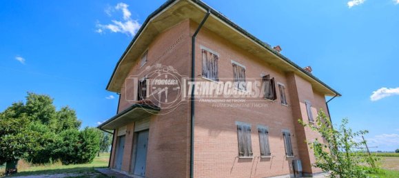 3 bedrooms Villa in Poggio Renatico, Italy No. 295244 45