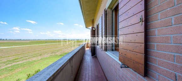 3 bedrooms Villa in Poggio Renatico, Italy No. 295244 22