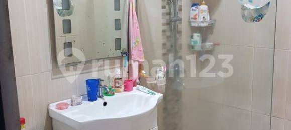 5 bedrooms House in North Serpong, Indonesia No. 1360 23