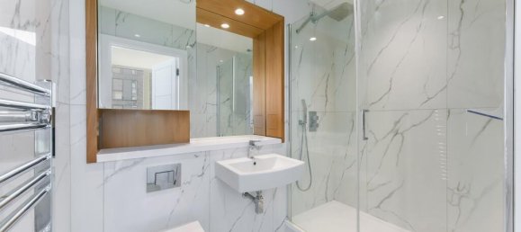 2 bedrooms Apartment in London, United Kingdom No. 9631 8