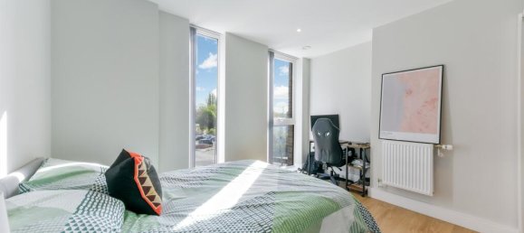 2 bedrooms Apartment in London, United Kingdom No. 9631 5