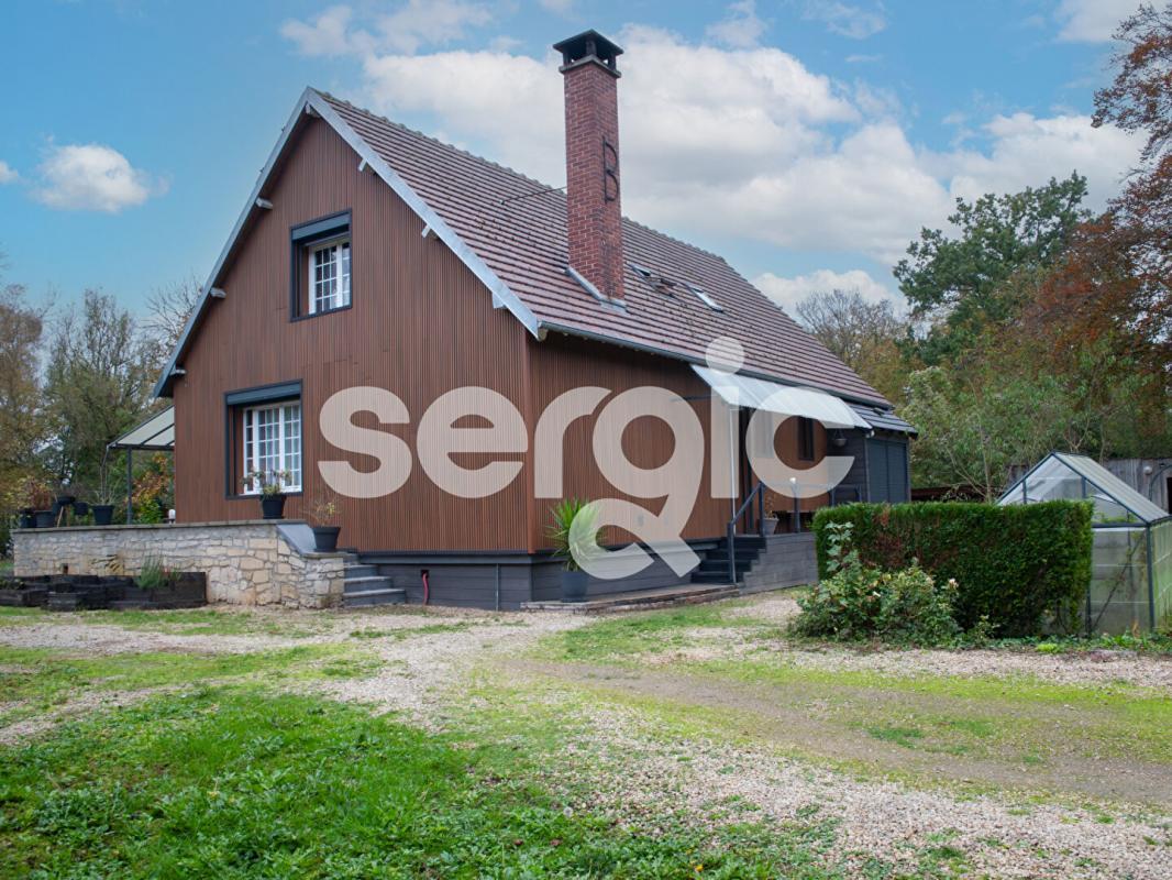 5 bedrooms House in Choisy-au-Bac, France No. 154059