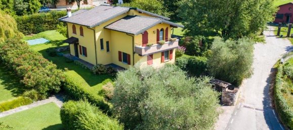 4 bedrooms Villa in Passirano, Italy No. 310266 40