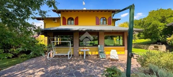 4 bedrooms Villa in Passirano, Italy No. 310266 21