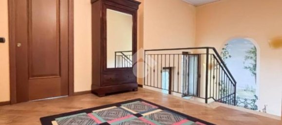 4 bedrooms Villa in Passirano, Italy No. 310266 33