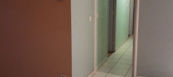 3 bedrooms House in Savigny-le-Temple, France No. 133977 5