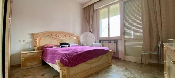 4 rooms Apartment in Rimini, Italy No. 108968 6