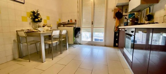 4 rooms Apartment in Rimini, Italy No. 108968 2
