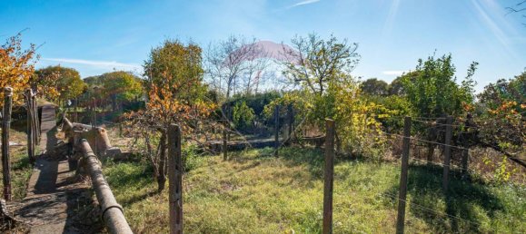 1100m² Land in Aci Bonaccorsi, Italy No. 153695 20