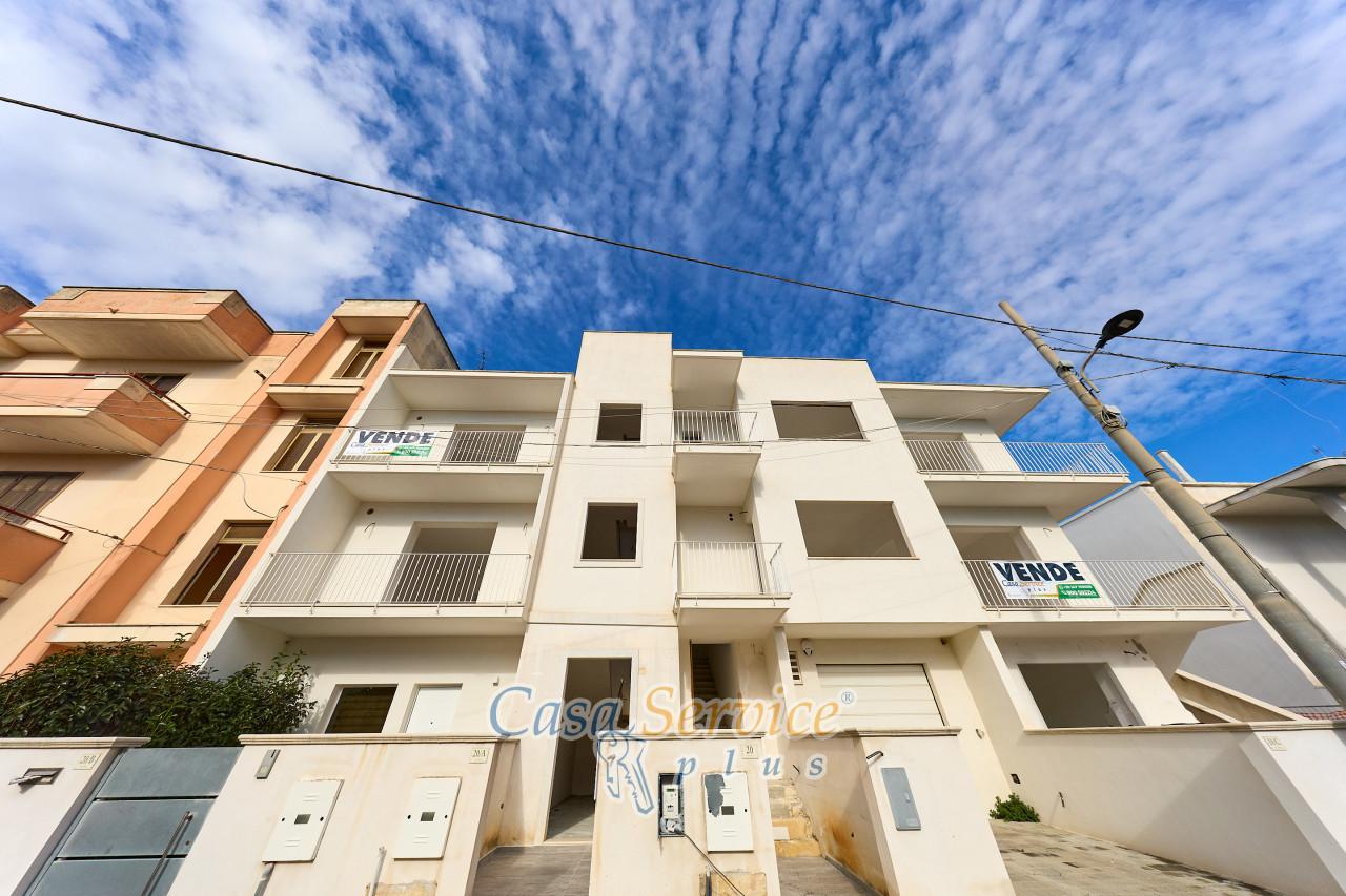 Ático de 3 habitaciónes en Parabita, Italy No. 230541