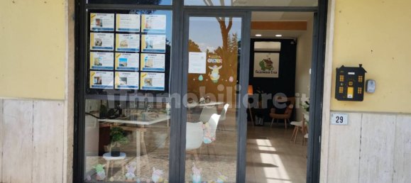 Apartamento de 3 dormitorios en Latina, Italy No. 138179 31