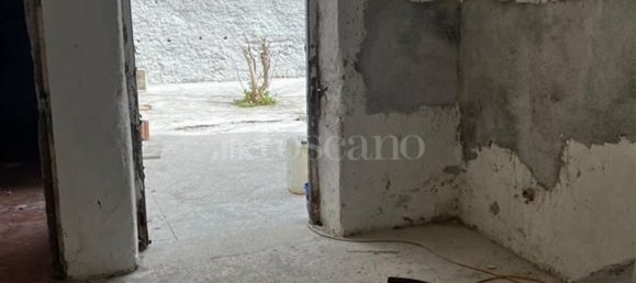 3 rooms Apartment in Palermo, Italy No. 141764 4