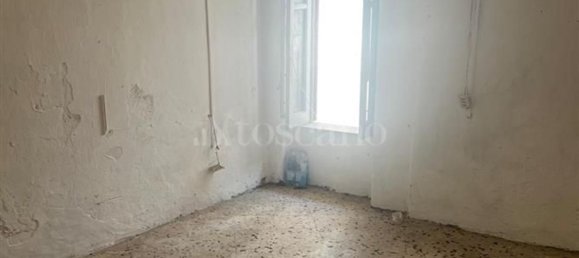 3 rooms Apartment in Palermo, Italy No. 141764 9
