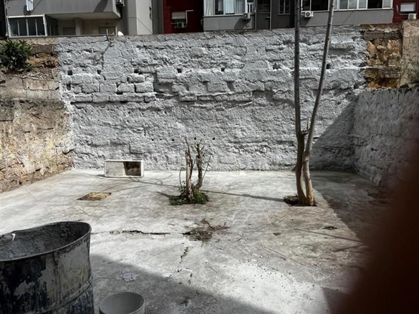 3 rooms Apartment in Palermo, Italy No. 141764