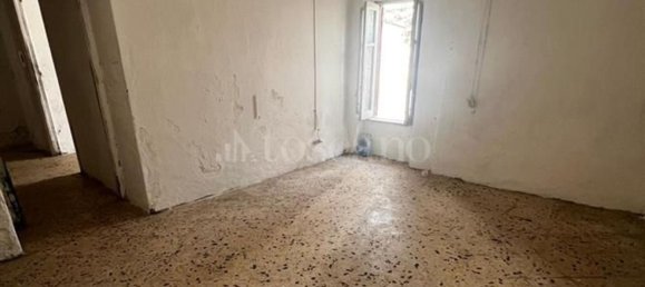 3 rooms Apartment in Palermo, Italy No. 141764 7