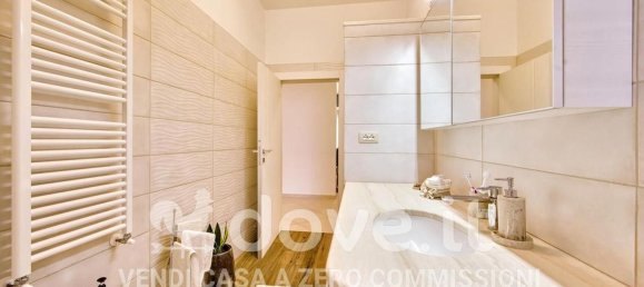 5 bedrooms Apartment in Prato, Italy No. 323070 20