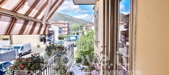 5 bedrooms Apartment in Prato, Italy No. 323070 28