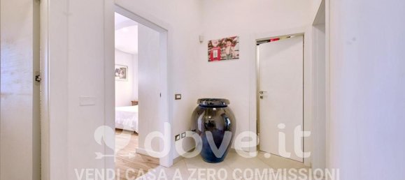 5 bedrooms Apartment in Prato, Italy No. 323070 8