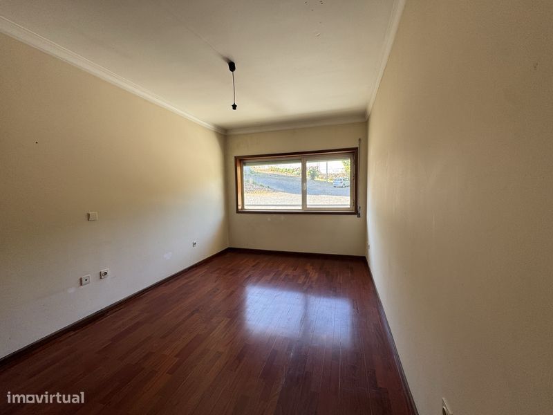 2 chambres Appartement à Paredes, Portugal No. 338192