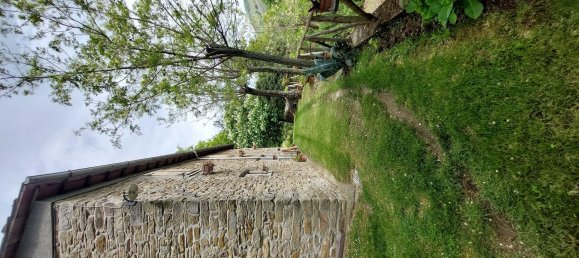 Дом с 6 комнатами в Виккьо, Италия № 154378 29