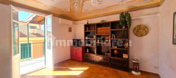 Apartamento de 2 dormitorios en Finale Ligure, Italy No. 358509 12