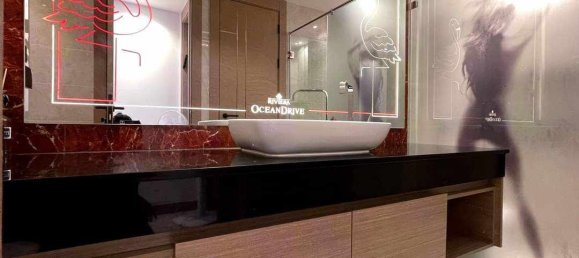 2 bedrooms Condo in Pattaya, Thailand No. 19605 19