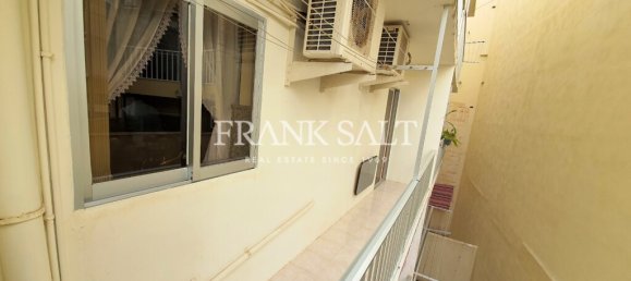 2 Schlafzimmer Wohnung in Saint Paul's Bay, Malta, Nr. 9985 3