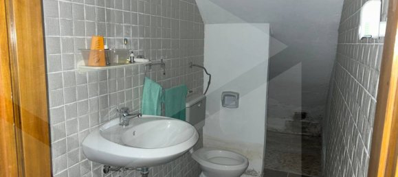 3-Zimmer Gewerbliche Immobilie in San Giovanni Rotondo, Italy, Nr. 23085 6