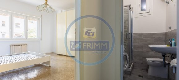 Apartamento T3 em Rome, Italy N.º 310815 27
