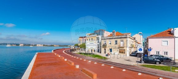 9 غرف نوم بناية في Seixal, Portugal رقم 174853 24