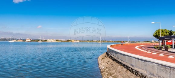 9 غرف نوم بناية في Seixal, Portugal رقم 174853 23